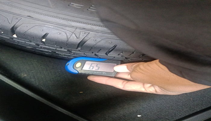 2021 Jeep Compass SPORT 1.4 PETROL, Petrol, Manual, 73,981 km, tyre