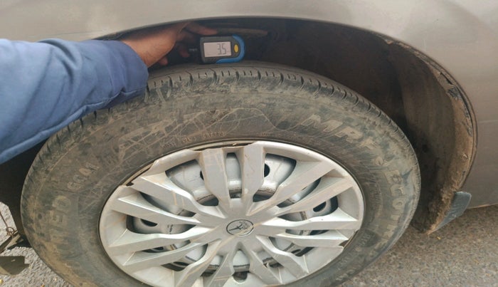 2025 Maruti Swift LXi, Petrol, Manual, 39,273 km, tyre