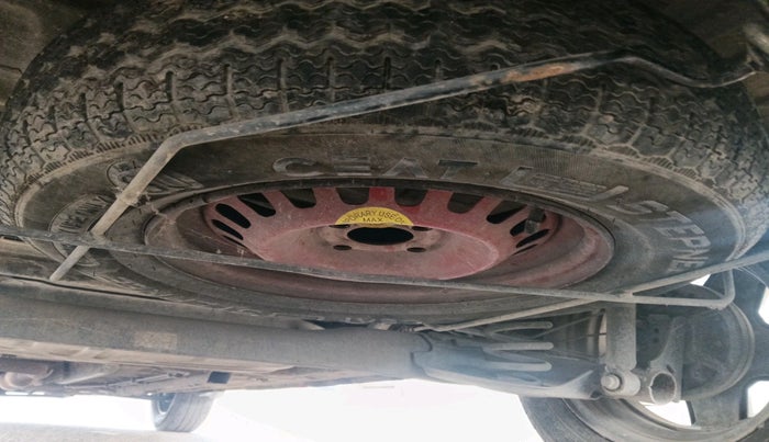 2020 Renault TRIBER RXZ AMT, Petrol, Automatic, 54,688 km, tyre