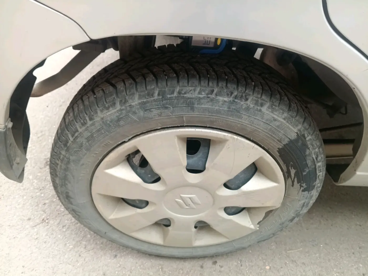 2012 Maruti Alto K10 VXI, Petrol, Manual, 42,262 km, tyre