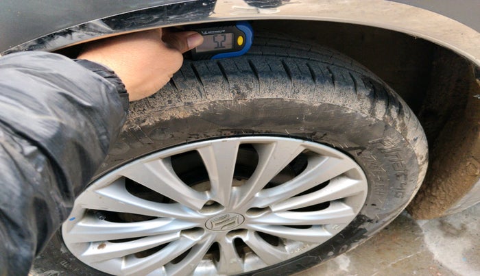 2017 Maruti Ciaz ZXI, Petrol, Manual, 40,224 km, tyre