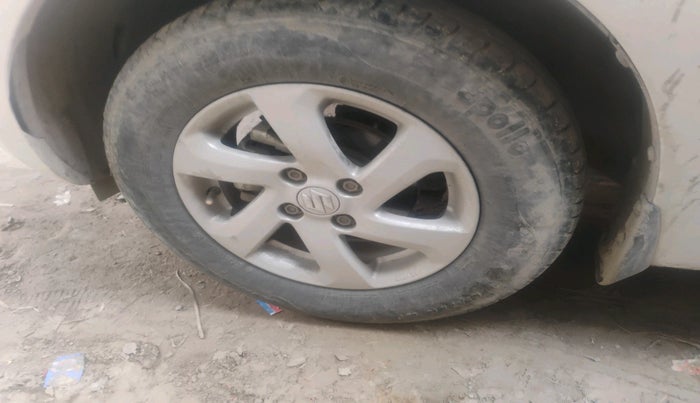 2019 Maruti Dzire VXI, Petrol, Manual, 34,828 km, tyre