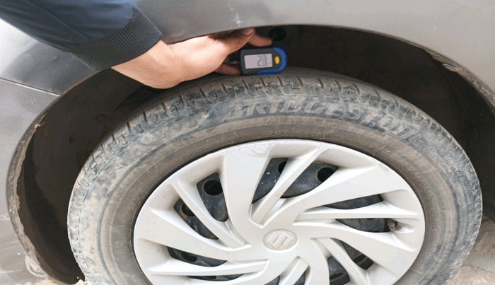 2021 Maruti Ertiga VXI AT SHVS, Petrol, Automatic, 63,806 km, tyre