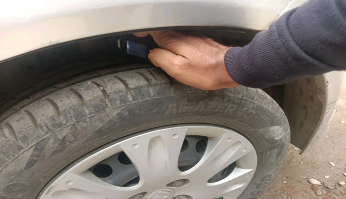 2015 Honda Amaze 1.2L I-VTEC S, Petrol, Manual, 79,379 km, tyre