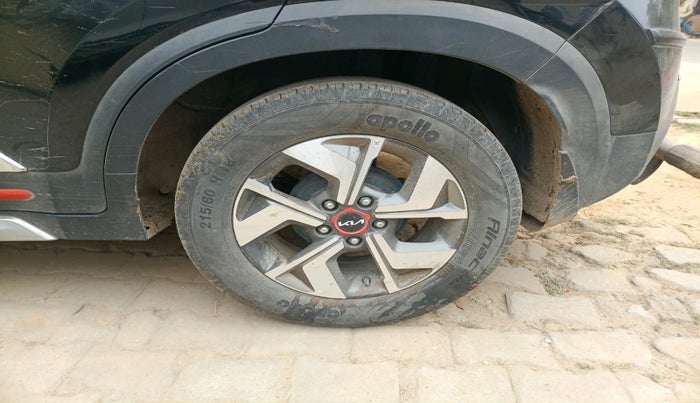 2022 KIA SONET HTX ANNIVERSARY EDITION 1.5, Diesel, Manual, 63,938 km, tyre