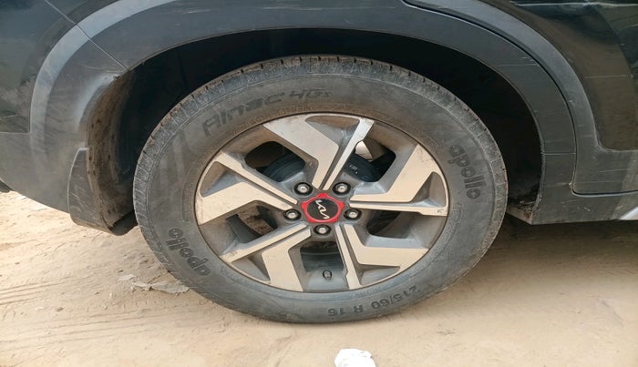 2022 KIA SONET HTX ANNIVERSARY EDITION 1.5, Diesel, Manual, 63,938 km, tyre