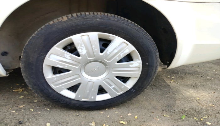 2012 Ford Classic 1.6 DURATEC LXI, Petrol, Manual, 38,462 km, tyre