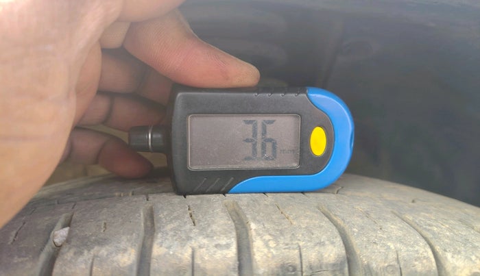 2019 Maruti New Wagon-R VXI (O) 1.2 AMT, Petrol, Automatic, 93,005 km, tyre