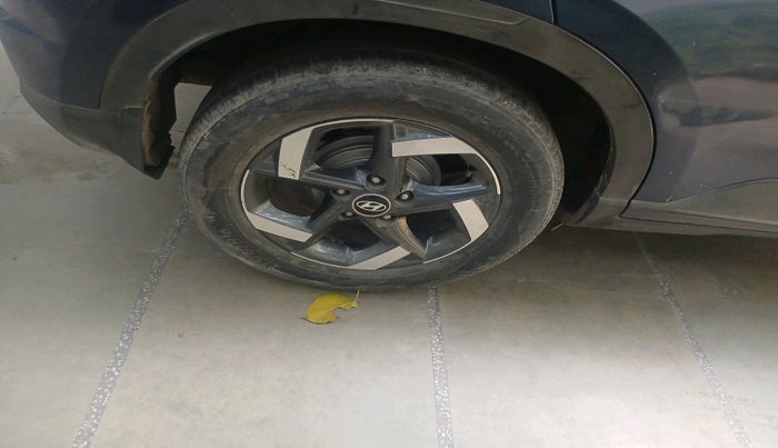 2019 Hyundai VENUE SX PLUS 1.0 TURBO DCT, Petrol, Automatic, 41,163 km, tyre