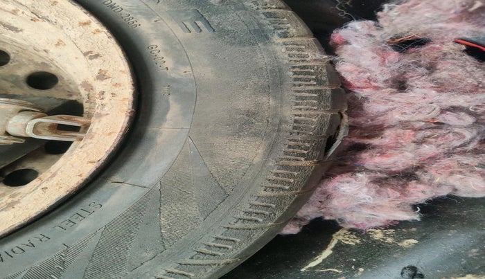 2016 Maruti Celerio VDI, Diesel, Manual, 45,632 km, tyre