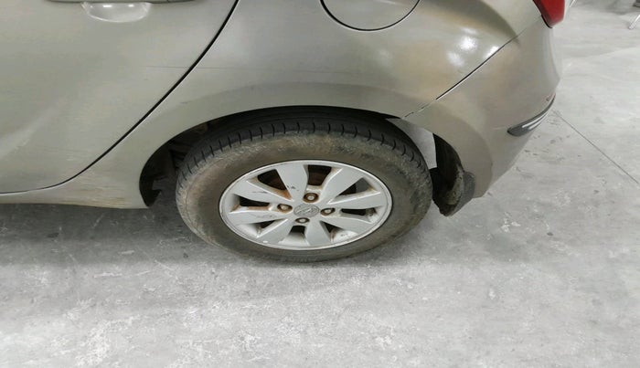 2013 Hyundai i20 SPORTZ 1.2, Petrol, Manual, 63,306 km, tyre