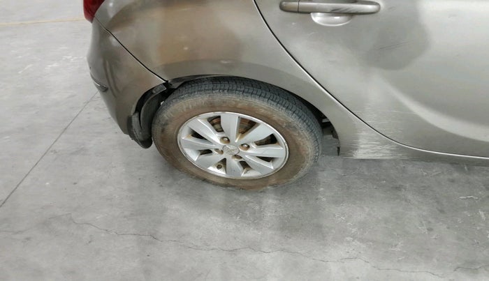 2013 Hyundai i20 SPORTZ 1.2, Petrol, Manual, 63,306 km, tyre