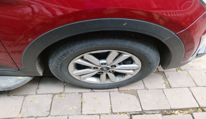 2016 Hyundai Creta SX PLUS 1.6 PETROL, Petrol, Manual, 60,500 km, tyre