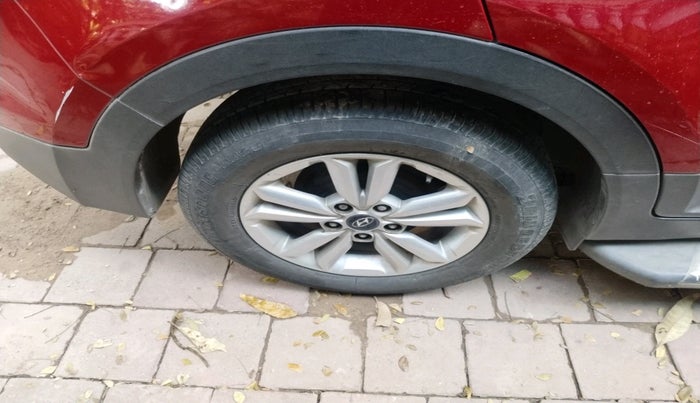 2016 Hyundai Creta SX PLUS 1.6 PETROL, Petrol, Manual, 60,500 km, tyre