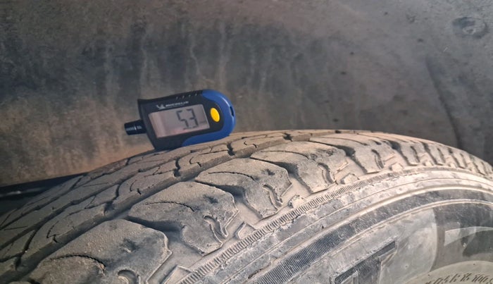 2018 Mahindra TUV300 T8, Diesel, Manual, 41,256 km, tyre