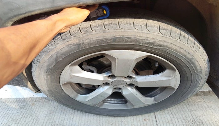 2018 Jeep Compass LONGITUDE (O) 2.0 DIESEL, Diesel, Manual, 95,995 km, tyre