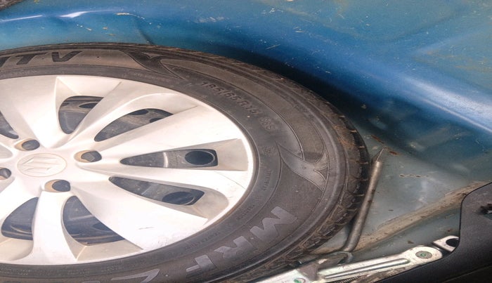 2018 Maruti Baleno DELTA PETROL 1.2, Petrol, Manual, 63,932 km, tyre