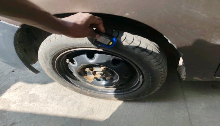 2010 Maruti Zen Estilo VXI, Petrol, Manual, 60,017 km, tyre