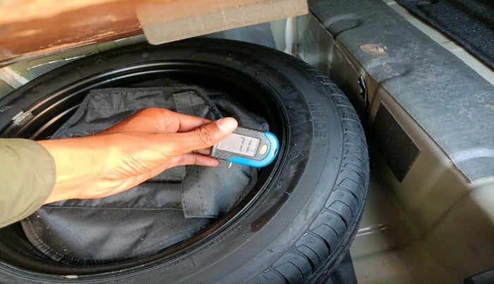 2024 Tata NEXON Pure 1.2 Petrol 6AMT, Petrol, Manual, 7,482 km, tyre