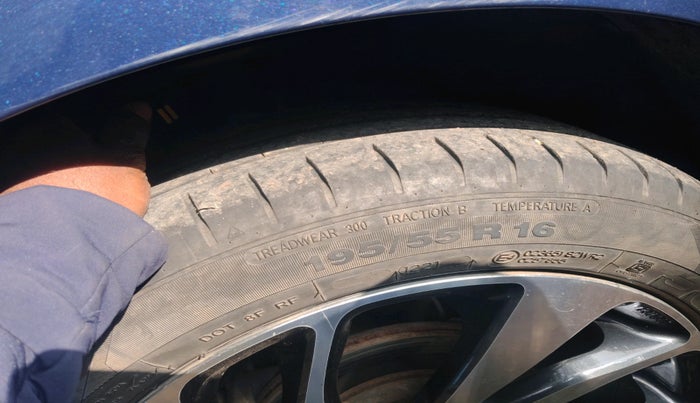 2021 Maruti Baleno ZETA PETROL 1.2, Petrol, Manual, 39,298 km, tyre