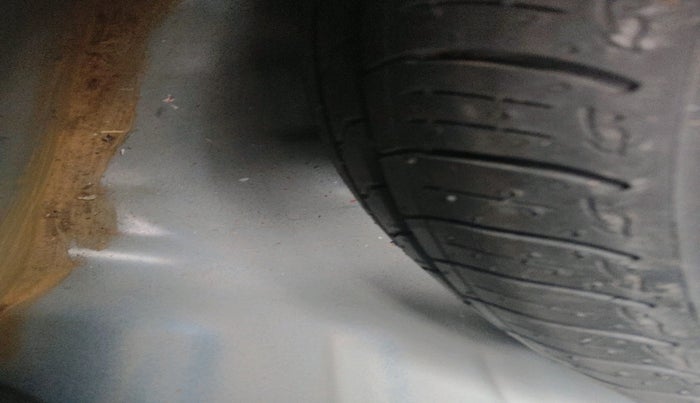 2021 Maruti Baleno ZETA PETROL 1.2, Petrol, Manual, 39,298 km, tyre