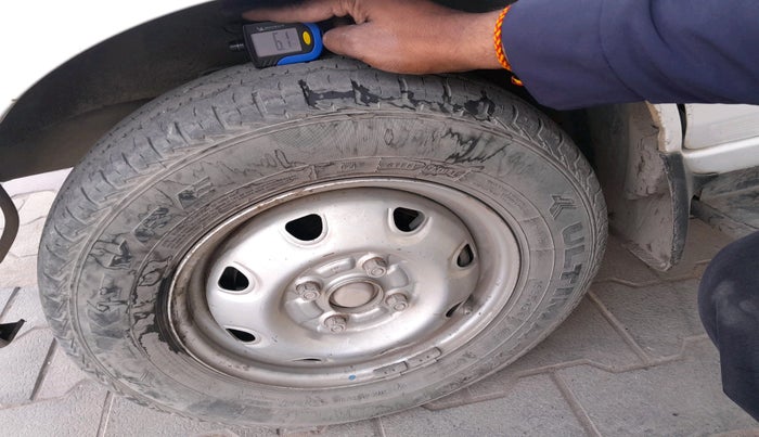 2021 Maruti Eeco 5 STR AC CNG, Petrol, Manual, 62,054 km, tyre