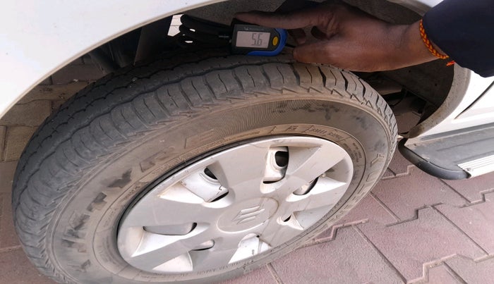 2021 Maruti Eeco 5 STR AC CNG, Petrol, Manual, 62,054 km, tyre