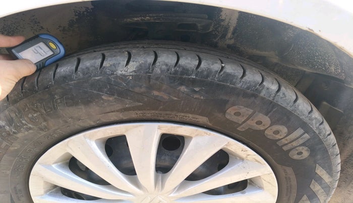 2010 Maruti Ritz VXI, Petrol, Manual, 48,187 km, tyre