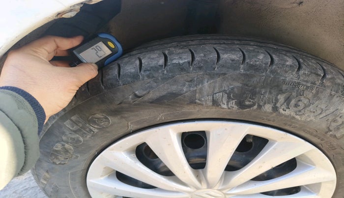 2010 Maruti Ritz VXI, Petrol, Manual, 48,187 km, tyre