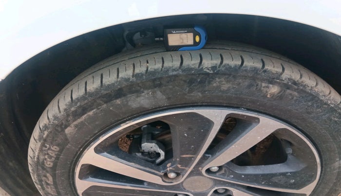 2024 Tata ALTROZ XZ + SUNROOF, Petrol, Manual, 10,525 km, tyre