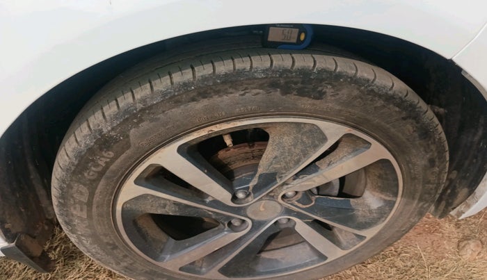 2024 Tata ALTROZ XZ + SUNROOF, Petrol, Manual, 10,525 km, tyre