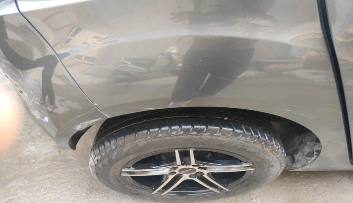 2022 Tata ALTROZ XE PETROL, Petrol, Manual, 15,084 km, tyre