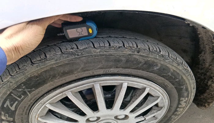 2016 Maruti Wagon R 1.0 LXI CNG, Petrol, Manual, 67,817 km, tyre