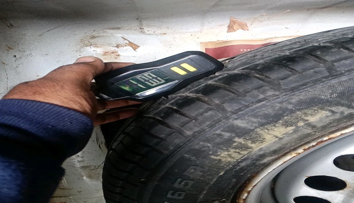 2014 Honda Amaze 1.2L I-VTEC E, Petrol, Manual, 83,667 km, tyre