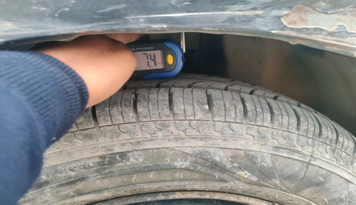 2014 Maruti Ritz VXI, Petrol, Manual, 1,30,000 km, tyre