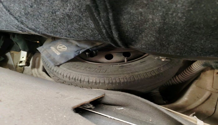 2013 Hyundai i10 MAGNA 1.2, Petrol, Manual, 92,506 km, tyre