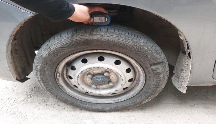 2013 Maruti Wagon R 1.0 LXI CNG, Petrol, Manual, 1,61,811 km, tyre