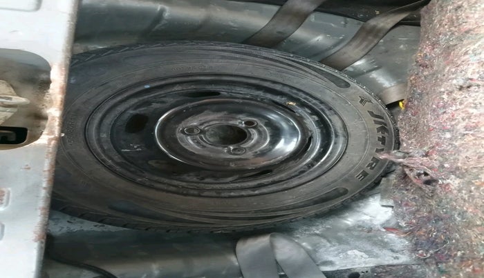 2017 Datsun Redi Go T (O), Petrol, Manual, 71,350 km, tyre