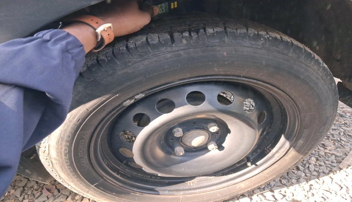 2022 Tata NEXON XM SUNROOF PETROL, Petrol, Manual, 84,426 km, tyre