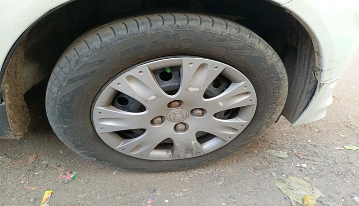 2013 Honda Amaze 1.2L I-VTEC S, Petrol, Manual, 96,955 km, tyre