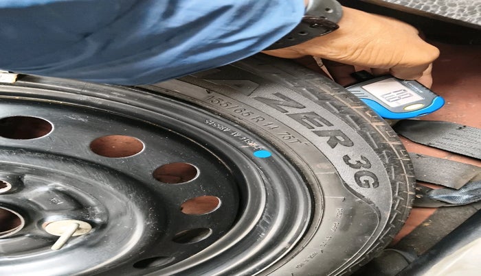 2014 Maruti Wagon R 1.0 VXI, Petrol, Manual, 43,802 km, tyre