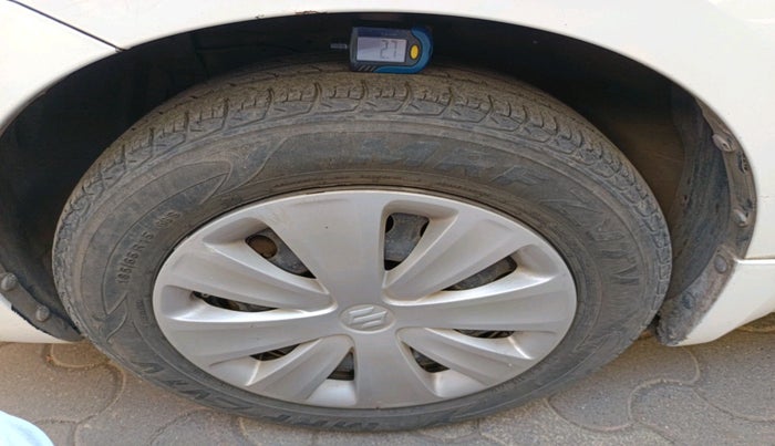 2017 Maruti Ertiga VXI CNG, Petrol, Manual, 44,056 km, tyre