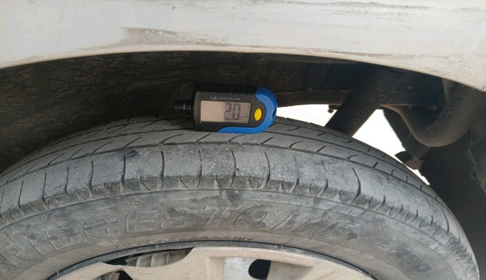 2012 Maruti Wagon R 1.0 LXI CNG, Petrol, Manual, 1,88,079 km, tyre