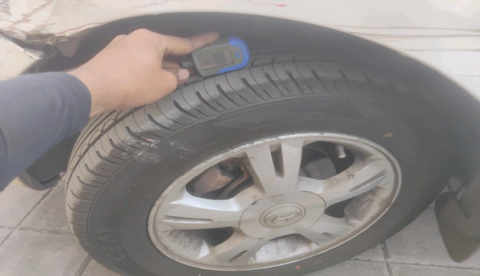 2012 Hyundai i20 SPORTZ (O) 1.2, Petrol, Manual, 69,711 km, tyre