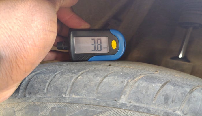 2016 Honda Amaze 1.2L I-VTEC VX, Petrol, Manual, 52,926 km, tyre