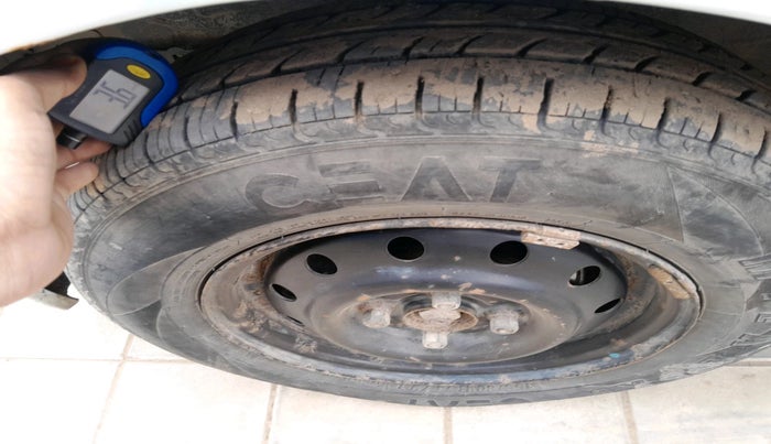 2013 Maruti A Star VXI, Petrol, Manual, 55,951 km, tyre