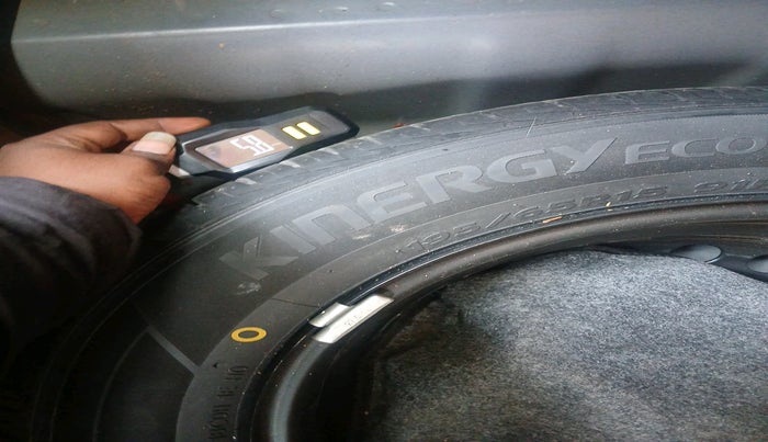 2019 Hyundai VENUE SX PLUS 1.0 TURBO DCT, Petrol, Automatic, 59,507 km, tyre