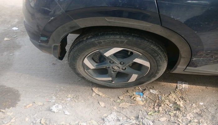 2019 Hyundai VENUE SX PLUS 1.0 TURBO DCT, Petrol, Automatic, 59,507 km, tyre