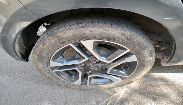 2023 Tata Tiago XZA PLUS PETROL, Petrol, Automatic, 10,099 km, tyre