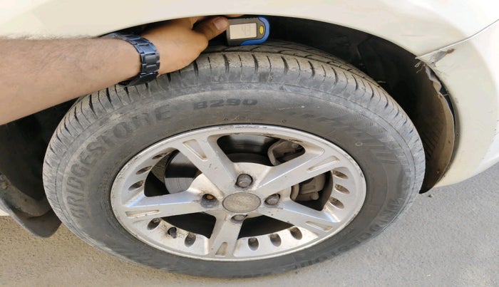 2011 Hyundai i20 ASTA 1.4 CRDI, Diesel, Manual, 1,19,438 km, tyre